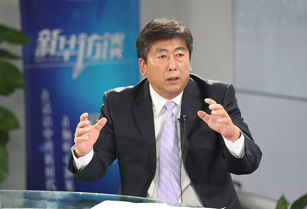 最根本的就是錢從哪里來(lái)、人往哪里去。