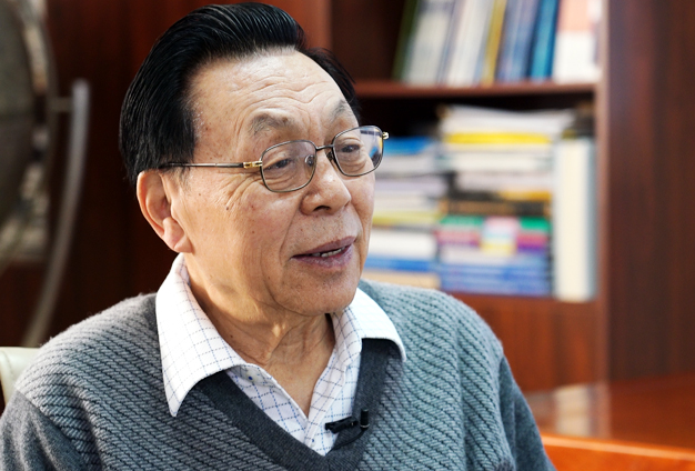 找到更古老的巖石，把月球的歷史理解得更完全