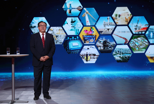 通過轉(zhuǎn)型，使我們的投資更多地滿足國(guó)家戰(zhàn)略的需要，真正做到&ldquo;為國(guó)而投&rdquo;