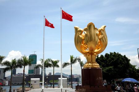 中央和特區(qū)政府將舉辦一系列慶?；顒? /></a></div>
<div   id=