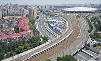 前進，向著偉大復(fù)興的中國夢！&mdash;&mdash;寫在黨的十九大召開之際