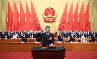 習(xí)近平當(dāng)選國家主席、中央軍委主席