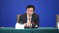 全國政協(xié)常委、全國工商聯(lián)副主席、正泰集團(tuán)董事長 南存輝