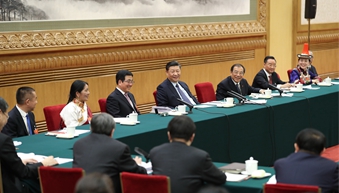 在甘肅團(tuán)，習(xí)近平響鼓重錘