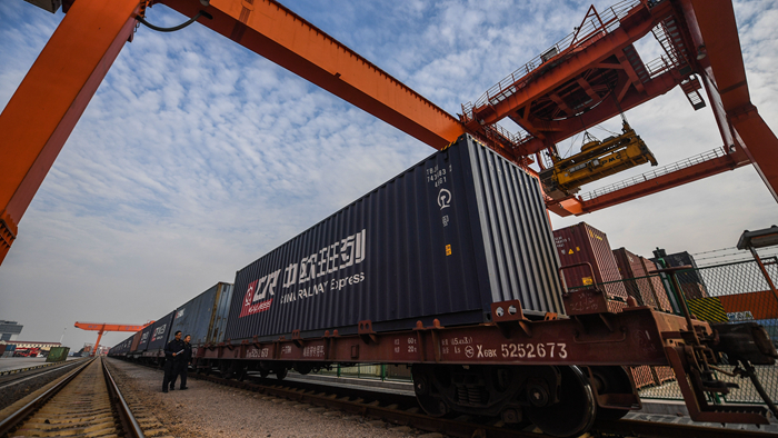 新華微評&middot;學(xué)習(xí)筆談：這個&ldquo;世界市場&rdquo;，潛力硬核！