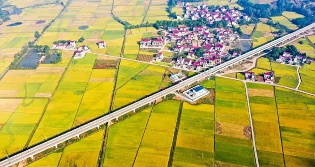 再次出發(fā)！最美鐵路紅色昌贛等你來