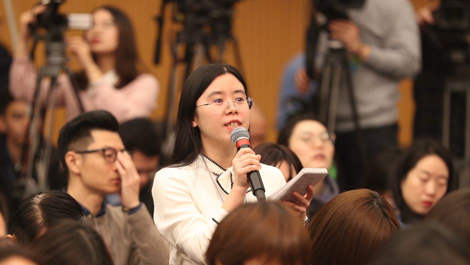 南方報(bào)業(yè)全媒體、南方都市報(bào)記者提問