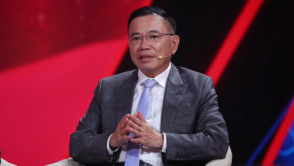 TCL創(chuàng)始人、董事長(zhǎng)李東生解答網(wǎng)友問題