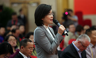 中央電視臺(tái)、中國(guó)網(wǎng)絡(luò)電視臺(tái)記者提問(wèn)