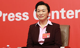 福建省環(huán)保廳黨組書(shū)記，廳長(zhǎng)朱華