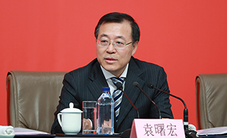 國(guó)務(wù)院法制辦公室黨組書(shū)記、副主任袁曙宏