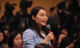 經(jīng)濟(jì)日?qǐng)?bào)、中國(guó)經(jīng)濟(jì)網(wǎng)記者提問(wèn)