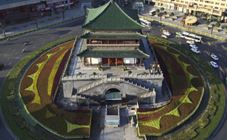 &ldquo;豎讀&rdquo;西安 換個(gè)姿勢看古城