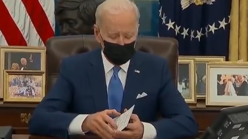 美國(guó)FBI遇數(shù)十年來(lái)最血腥事件！拜登慰問(wèn)遇害特工家屬