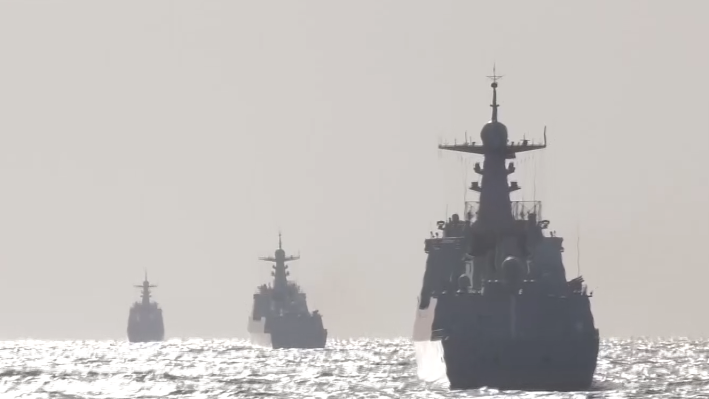 北部戰(zhàn)區(qū)海軍某艦艇訓練中心：聚焦實戰(zhàn)！8艘新型艦艇連續(xù)多天開展海上訓練