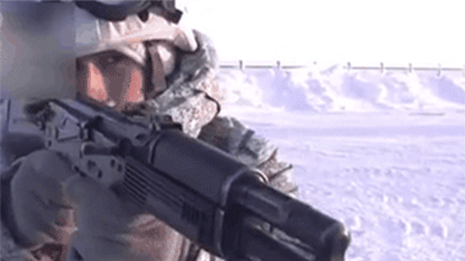 俄在北極地區(qū)舉行大規(guī)?？畿姺N演習(xí)