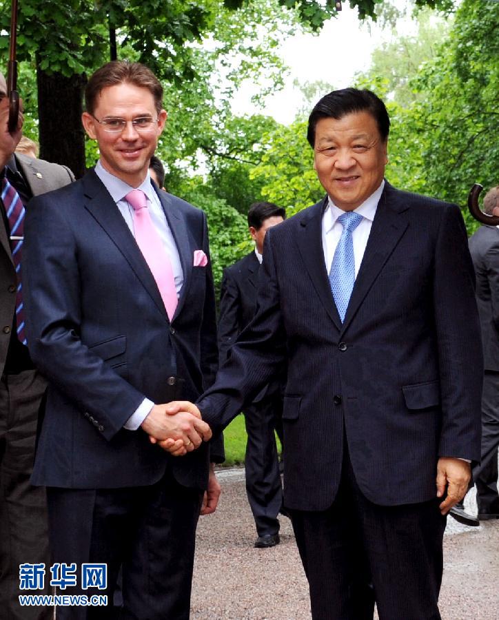 6月12日，中共中央政治局常委、中央書記處書記劉云山在赫爾辛基會見芬蘭總理卡泰寧。 新華社記者饒愛民攝