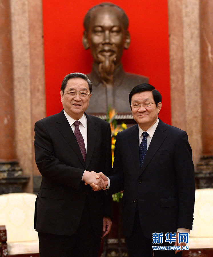 12月25日至27日，中共中央政治局常委、全國政協(xié)主席俞正聲對越南進(jìn)行正式訪問。這是12月26日，俞正聲在河內(nèi)會見越南國家主席張晉創(chuàng)。 新華社記者馬占成攝