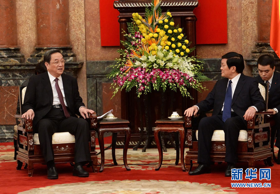 12月25日至27日，中共中央政治局常委、全國政協(xié)主席俞正聲對越南進(jìn)行正式訪問。這是12月26日，俞正聲在河內(nèi)會見越南國家主席張晉創(chuàng)。 新華社記者劉建生攝