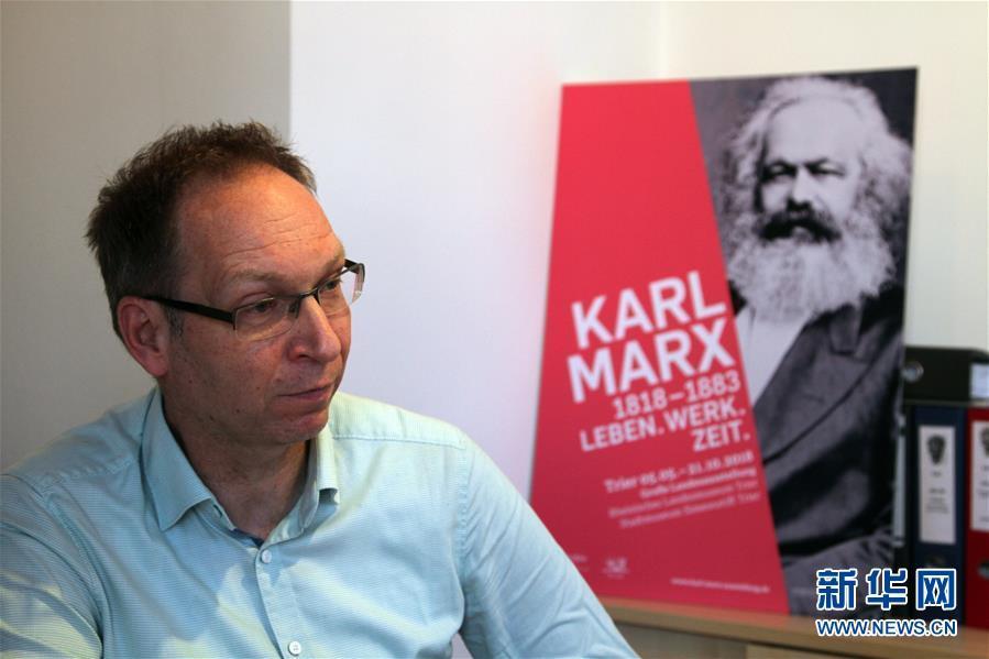 (國際·圖文互動(dòng))記錄歷史 還原真實(shí)——馬克思故鄉(xiāng)籌辦馬克思誕辰200周年主題展