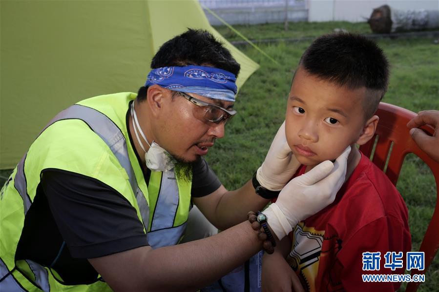 （國際&middot;圖文互動）（1）災(zāi)難面前，中印尼兩國人民的心更近了&mdash;&mdash;中國積極支援印尼救災(zāi)紀實