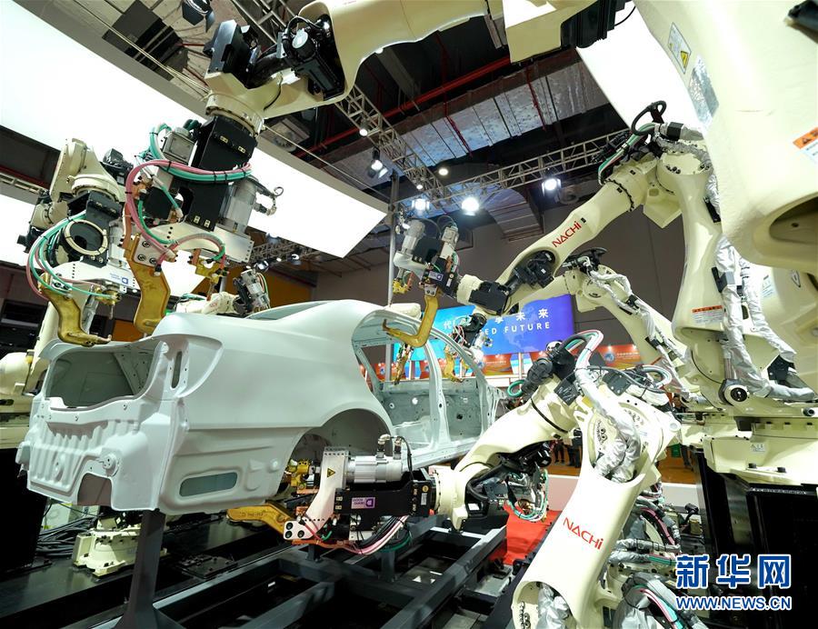 （新華全媒頭條&middot;圖文互動(dòng)）（2）共享中國(guó)機(jī)遇 共創(chuàng)美好未來(lái)&mdash;&mdash;聆聽(tīng)首屆中國(guó)國(guó)際進(jìn)口博覽會(huì)上的開(kāi)放發(fā)展奏鳴曲  