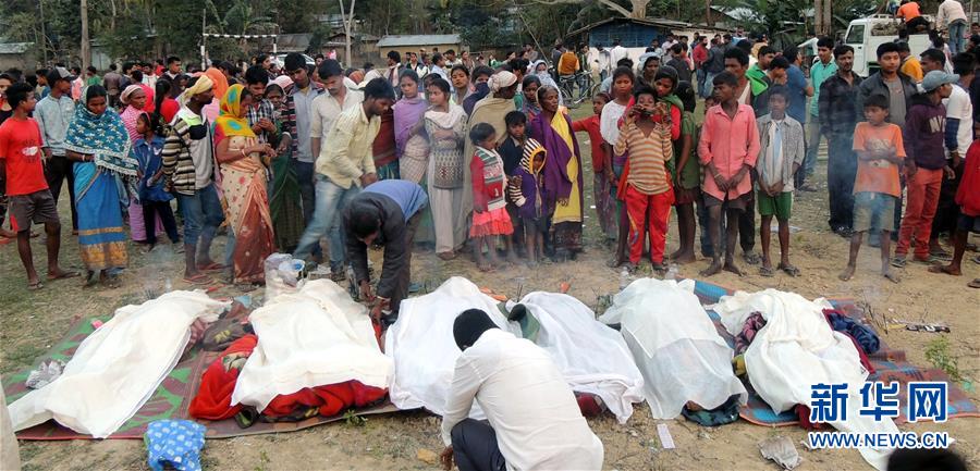 (國(guó)際)(2)印度假酒事件造成13人死亡