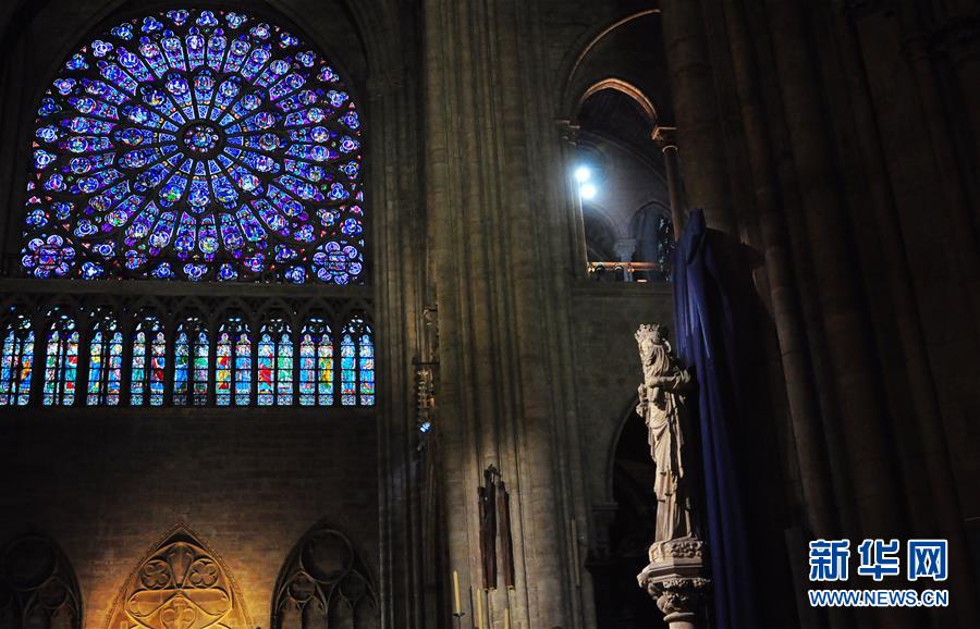 （國(guó)際&middot;編輯連線(xiàn)）（13）巴黎圣母院