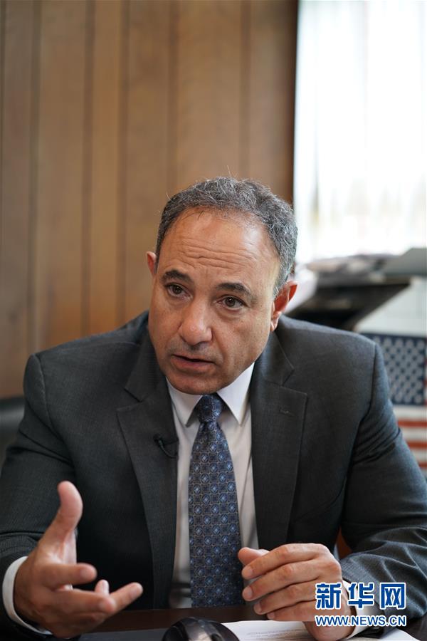 （國(guó)際&middot;圖文互動(dòng)）（1）通訊：安全、好用、實(shí)惠&mdash;&mdash;美國(guó)電信運(yùn)營(yíng)商的華為親體驗(yàn)