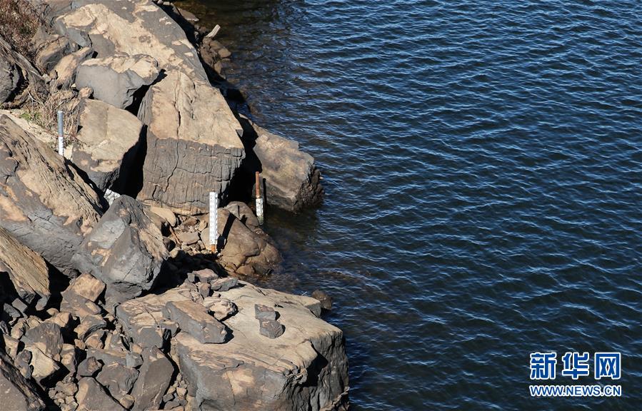 (國(guó)際)(1)悉尼因降雨缺少開(kāi)始實(shí)行“限水令”