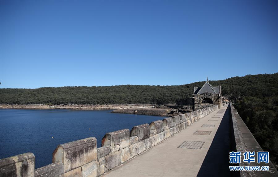 (國(guó)際)(3)悉尼因降雨缺少開(kāi)始實(shí)行“限水令”