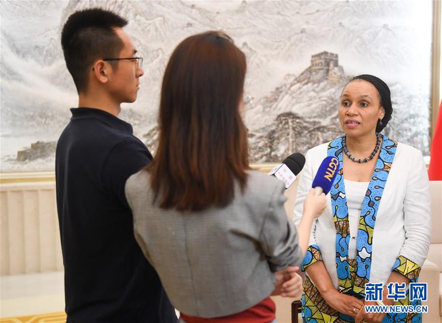 (圖文互動(dòng))(2)外方人士:希望中美平等談判的大門不要關(guān)閉