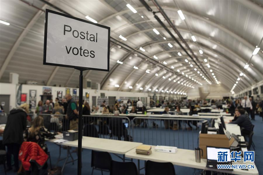 (國際)(4)出口民調(diào)顯示英國保守黨在議會選舉中領(lǐng)先