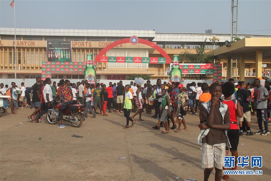 （國際&middot;圖文互動(dòng)）（1）通訊：中國啤酒節(jié)走進(jìn)非洲海濱城市