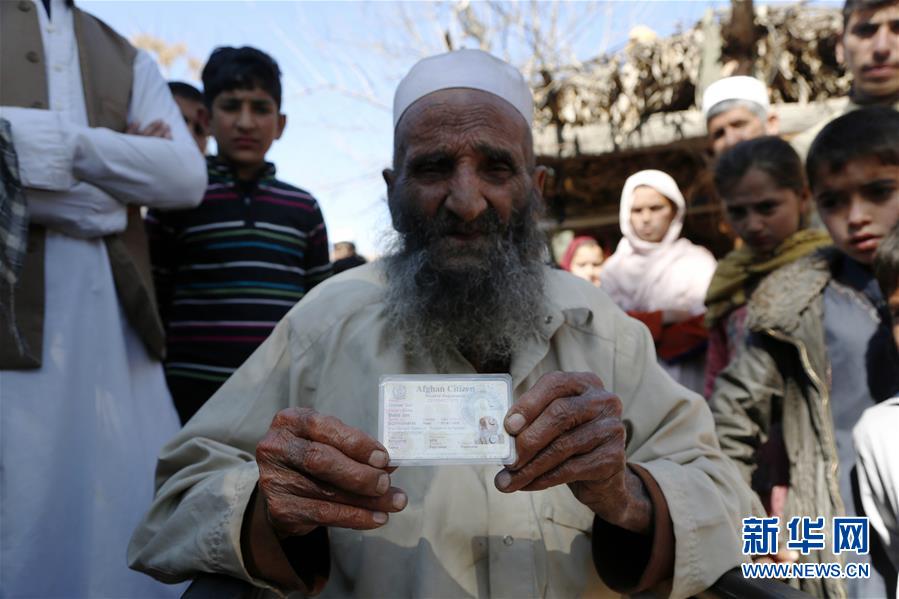 (國(guó)際·圖文互動(dòng))(2)通訊:他鄉(xiāng)亦故鄉(xiāng)——訪巴基斯坦阿富汗難民營(yíng)