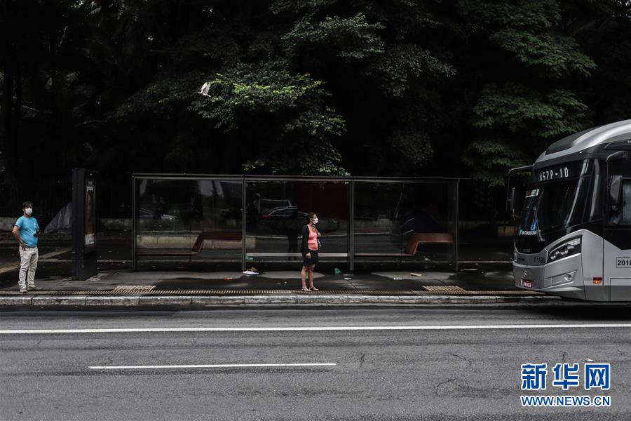 (國(guó)際疫情·圖文互動(dòng))(3)記者手記:巴西各地嚴(yán)陣以待防范疫情擴(kuò)散