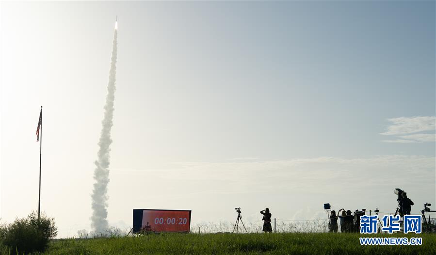 (國(guó)際)(7)美國(guó)發(fā)射“毅力”號(hào)火星車 將探索火星生命跡象
