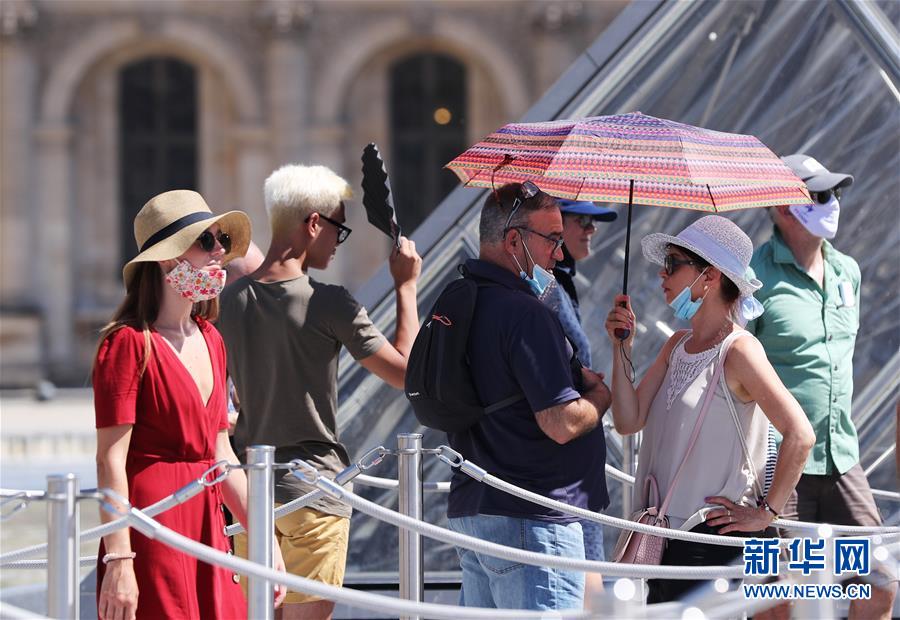 (國(guó)際)(4)法國(guó)迎來(lái)高溫“烤”驗(yàn) 多地拉響“紅色警報(bào)”