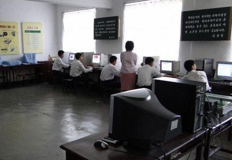 朝鮮斷網(wǎng)，是誰拔的插頭？