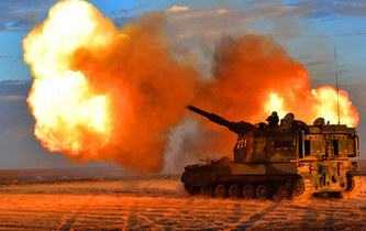 戈壁大漠上演自行火炮分隊(duì)對(duì)抗，場(chǎng)面霸氣！