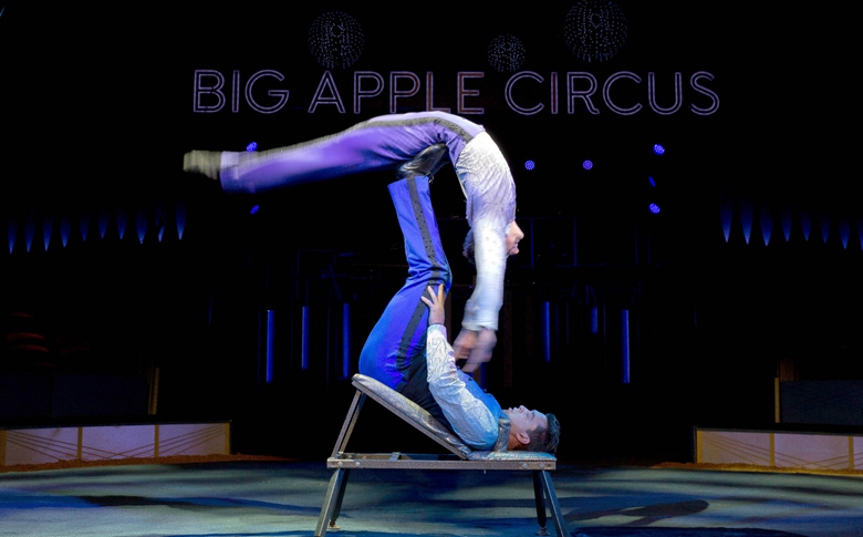 吉尼斯世界紀(jì)錄日：32次！30秒蹬人空翻最多次數(shù)