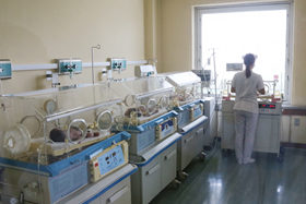 平壤婦產醫(yī)院、玉流兒童醫(yī)院訪問記