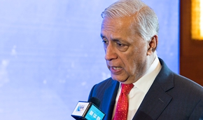 專訪阿齊茲：&ldquo;一帶一路&rdquo;為巴基斯坦帶來(lái)最好機(jī)遇