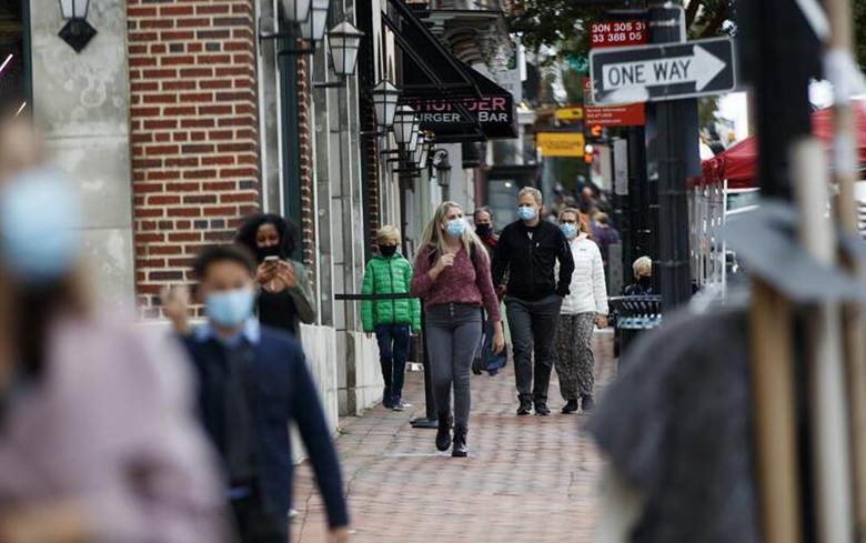 【微視頻】科學被&ldquo;捂上嘴&rdquo;？美國疫情應(yīng)對持續(xù)遭批！