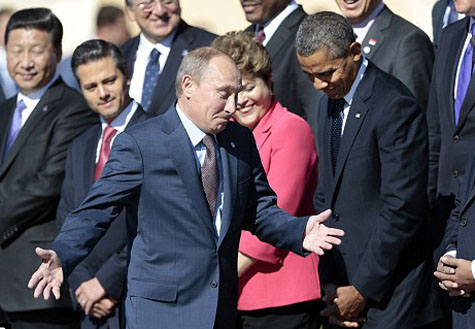 戰(zhàn)和大牌局中，普京如何暫贏美國？