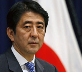 2013，安倍的&ldquo;狂人日記&rdquo;