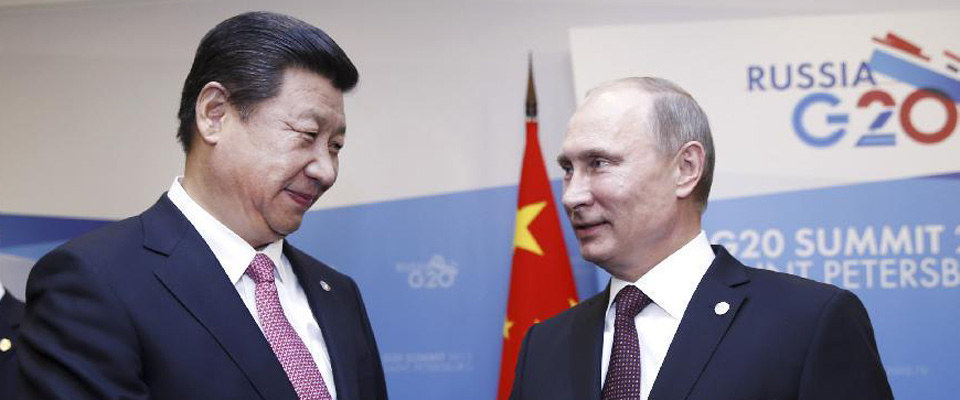 2013年9月，習(xí)近平在圣彼得堡會(huì)見普京